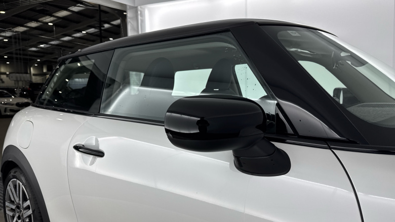 MINI Cooper 1.5 C Sport [Level 1] 3dr Auto Petrol Hatchback